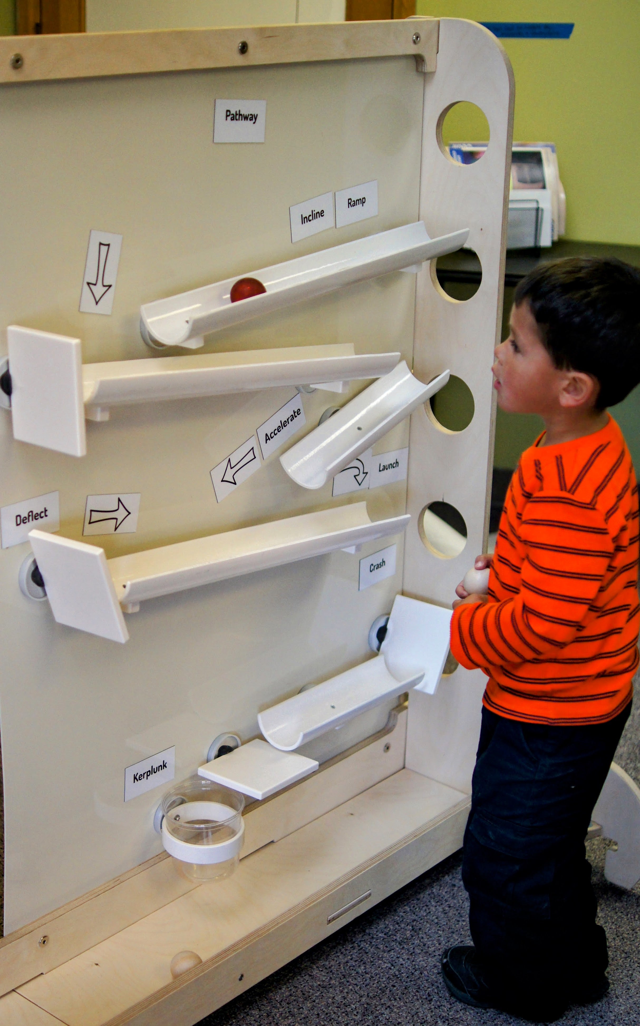 Mobile Magnet Wall
