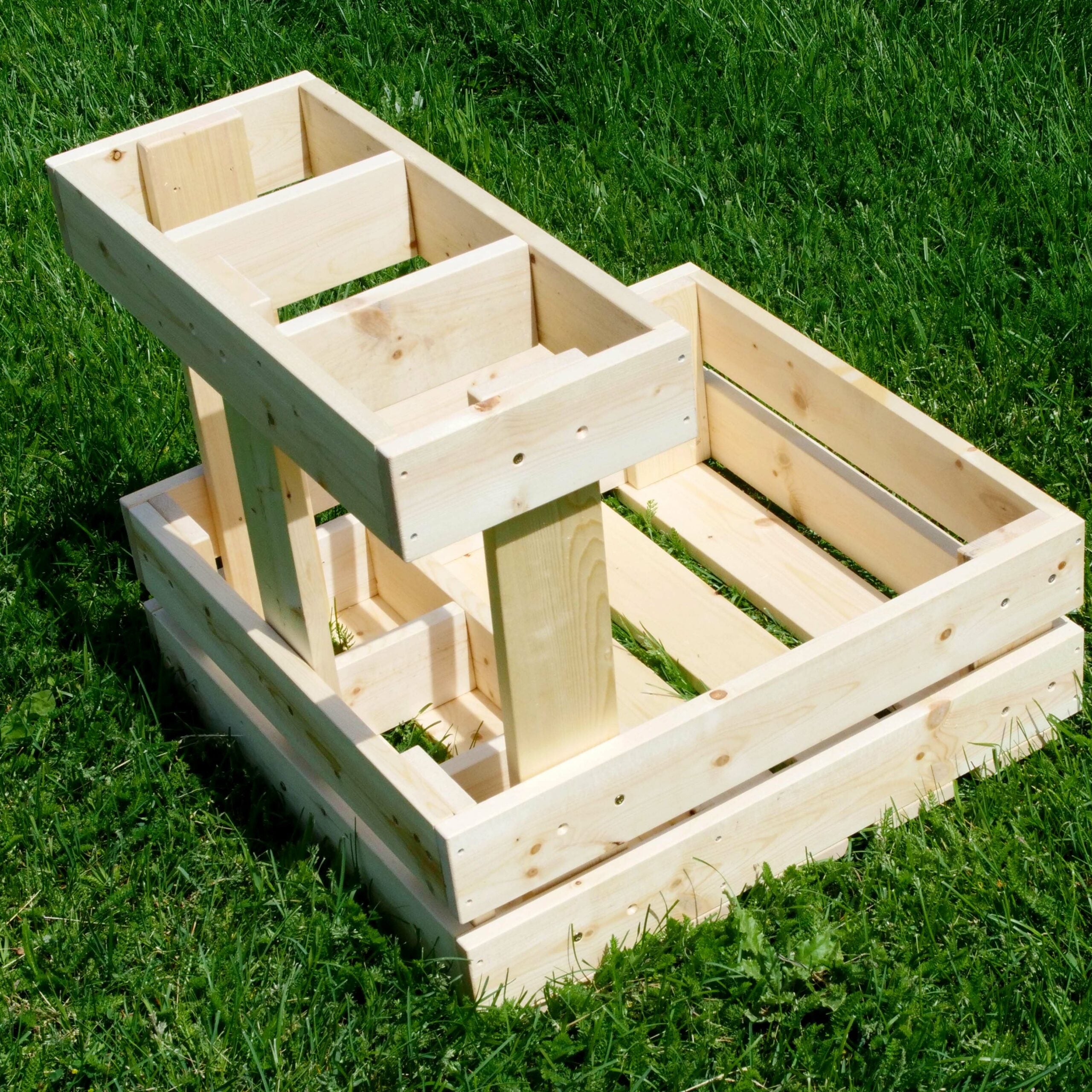 Outdoor Ramp Storage Center