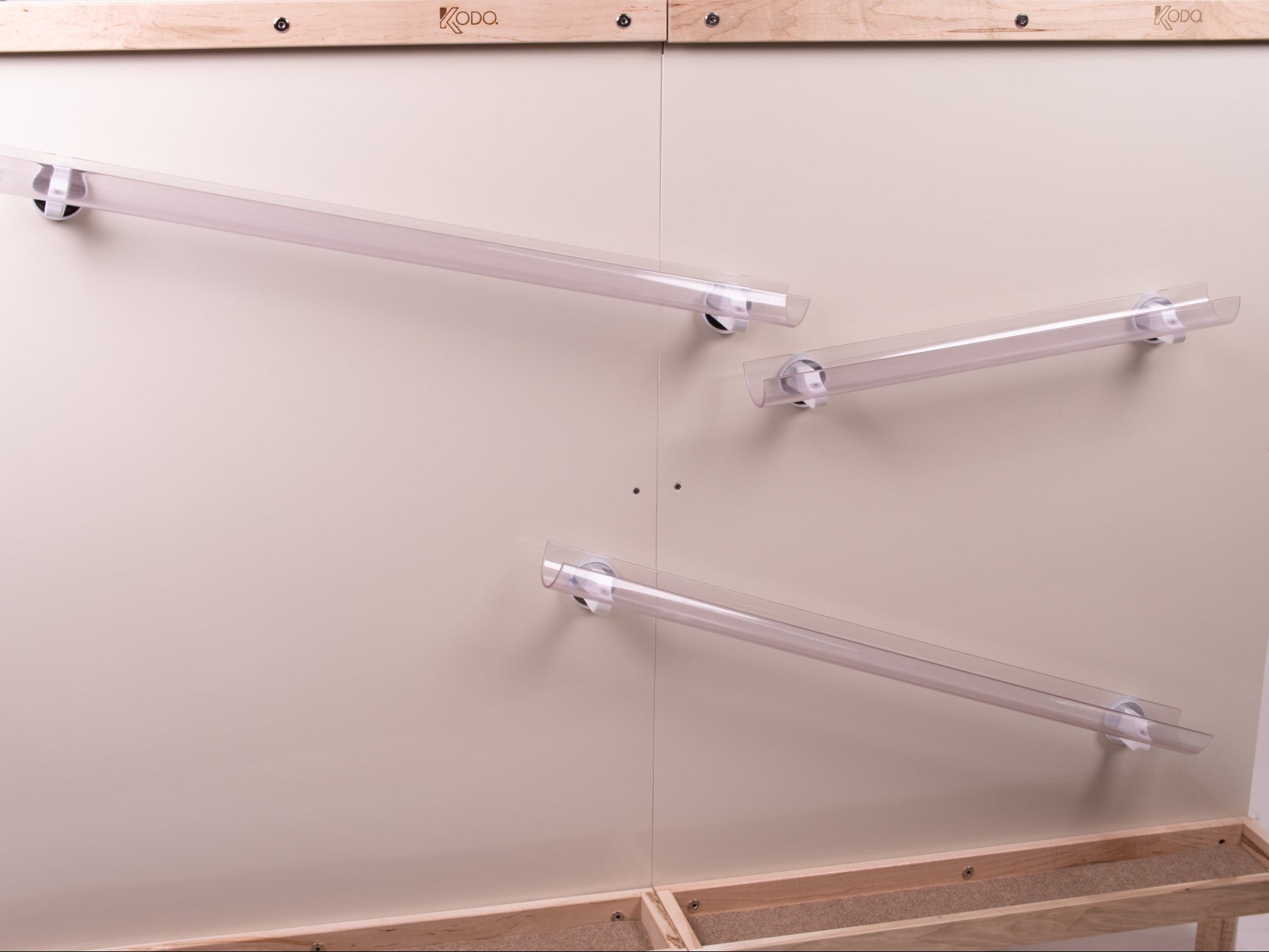 Magnet Wall Clear Ramp Set
