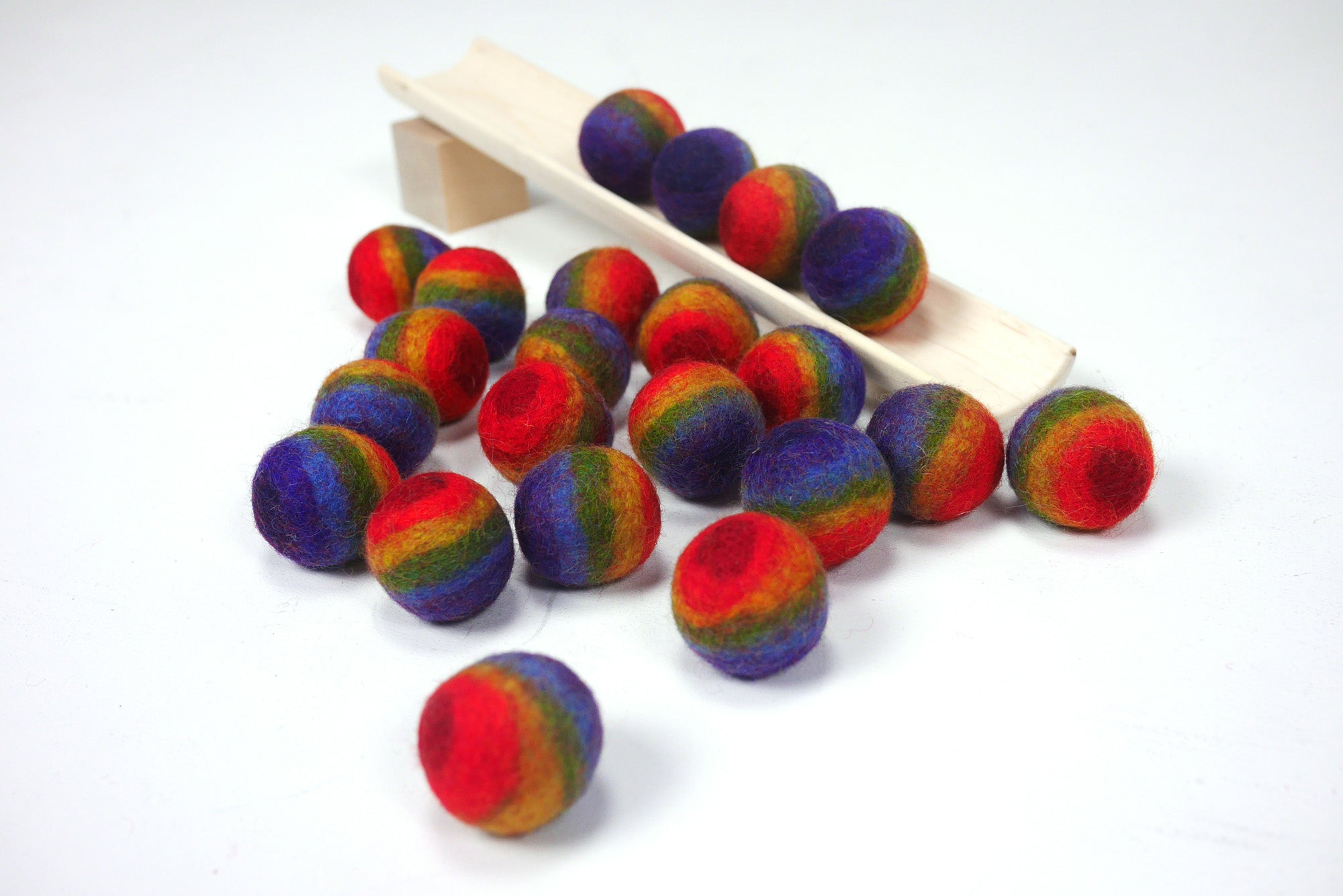 Small Rainbow Wool Balls Set