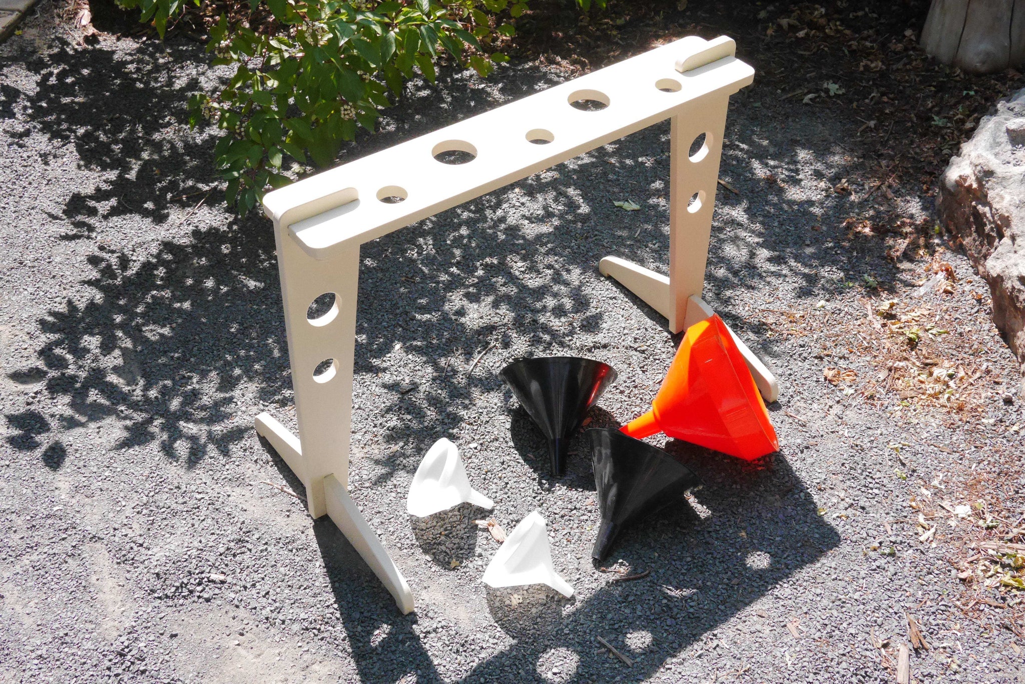 Outdoor Funnel Stand – Kodo Kids