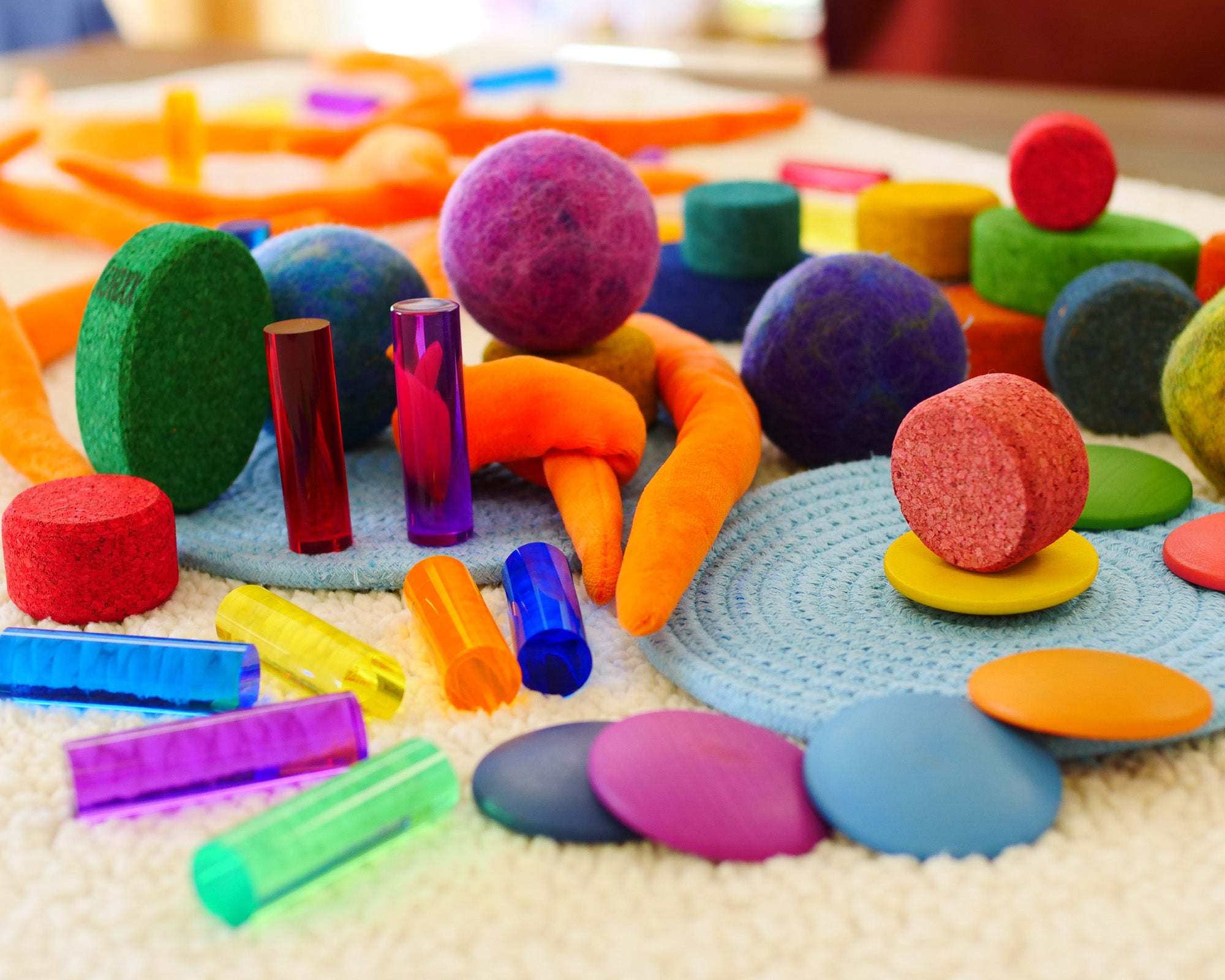 Loose Parts Color Mix sensory play materials for toddlers with varied textures for developmental learning