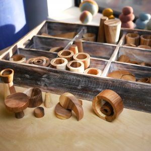 handcrafted_wooden_loose_parts_collection_web_4.jpg