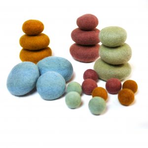 Wool Stacking Pebbles Earth Colors Set