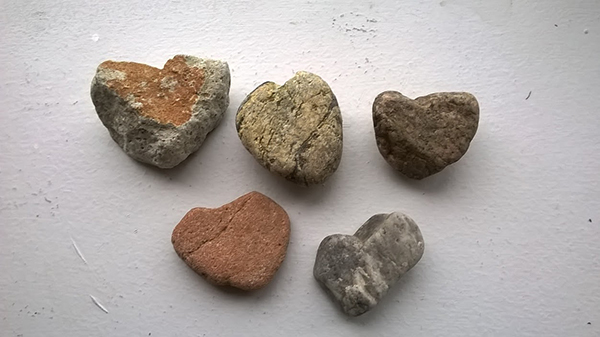 STEM Outdoor Play Ideas: Birds, Bricks, and Heart-Shaped Rocks